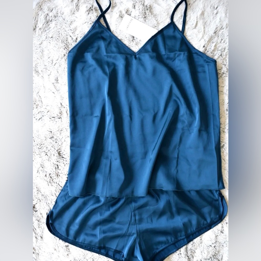 NWT Ekouaer Teal Blue Satin Women Pajama Set Sleepwear SHORTS & TOP, NEW